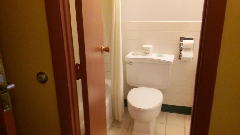 Studio Apartments استرلينغ الغرفة الصورة